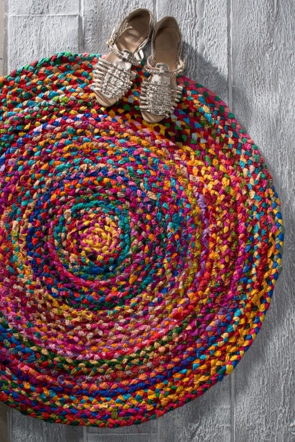 Round Braided recycled  Multi Colour Chindi Cotton Rugs 4 Sizes Fair Trade GoodWeave
